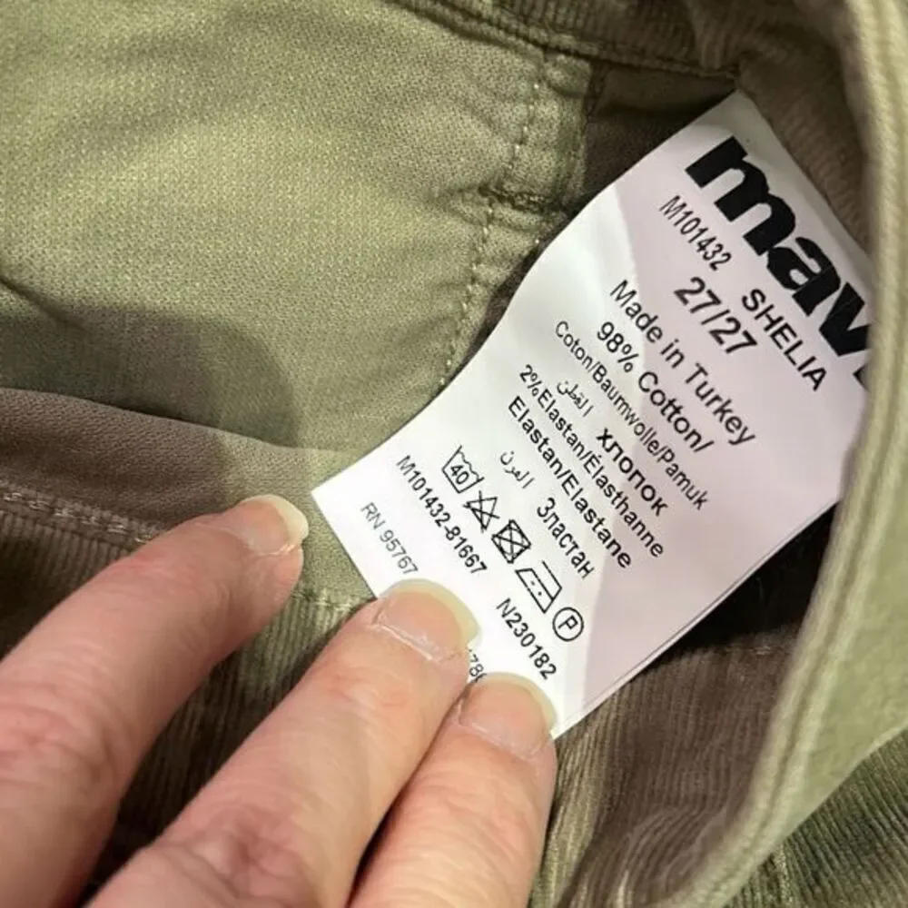 Mavi Shelia Front Pocket relaxed fit pants‎ high waist corduroy